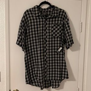 NWT Men’s button down Fox shirt